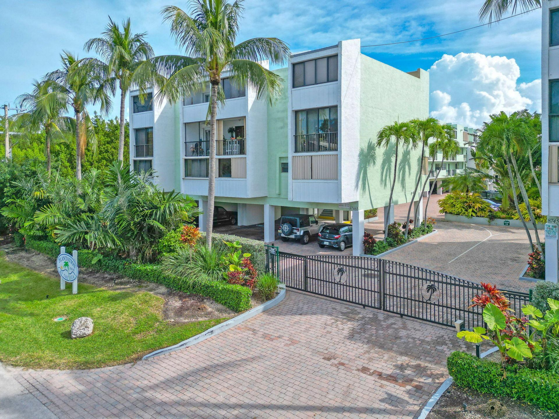 87465 Old Highway, Unit 209, Islamorada, FL 33036 Photo