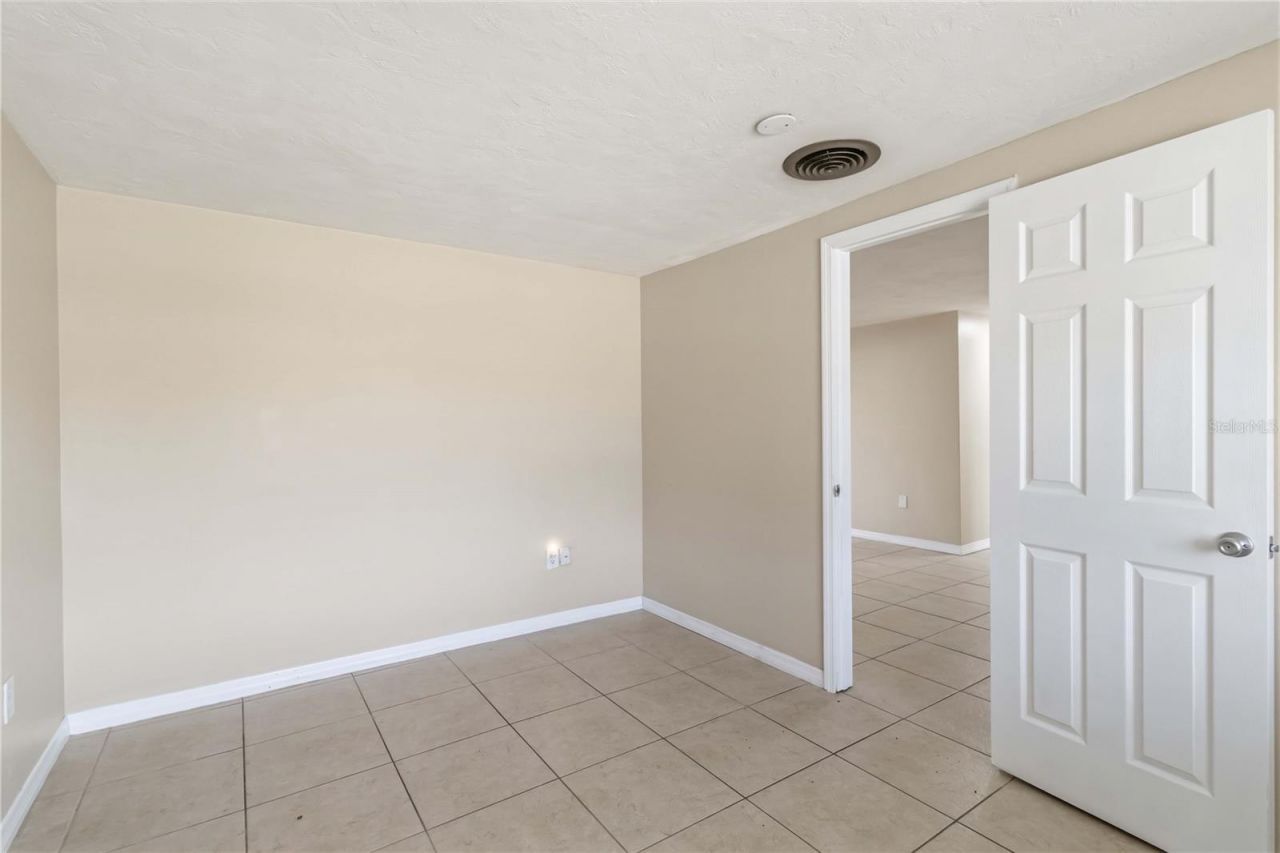 3170 Eden Mills Drive , Sarasota, FL 34237 Photo