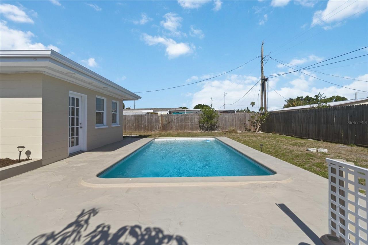 3170 Eden Mills Drive , Sarasota, FL 34237 Photo