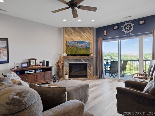 67 Cedar Heights Lane, Unit 1C, Camdenton, MO 65020