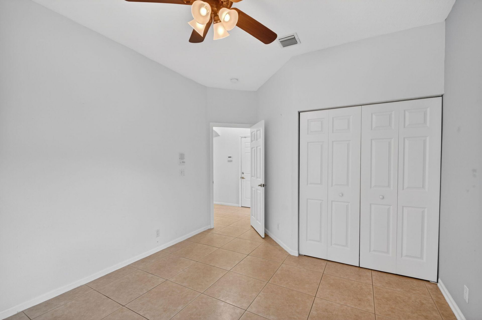 6283 Shadow Tree Lane, Lake Worth, FL 33463 Photo