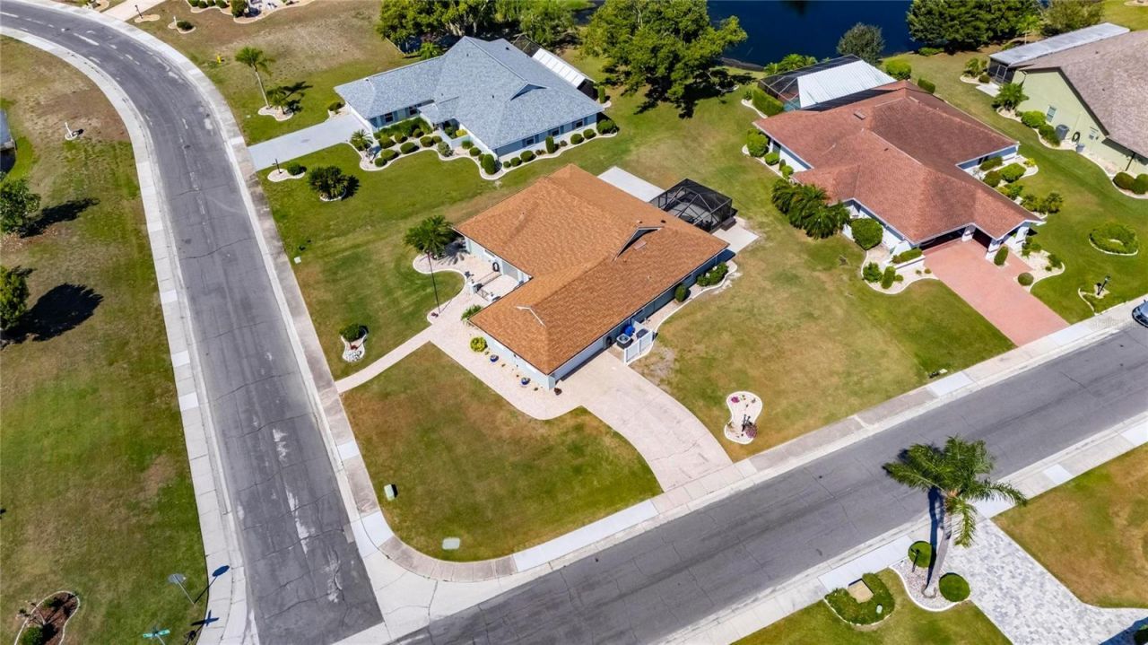 2002 E View Drive , Sun City Center, FL 33573 Photo