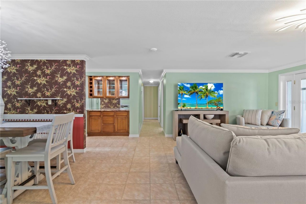 12352 83rd Avenue, Seminole, FL 33772 Photo