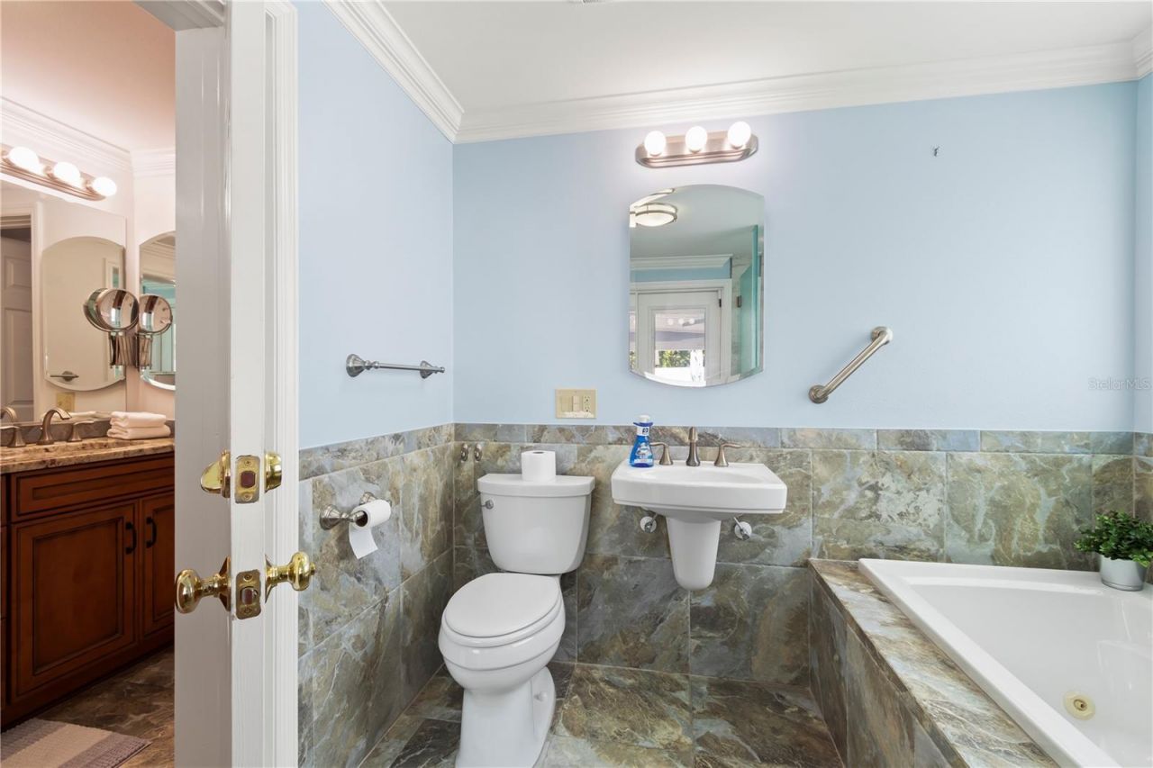 12352 83rd Avenue, Seminole, FL 33772 Photo