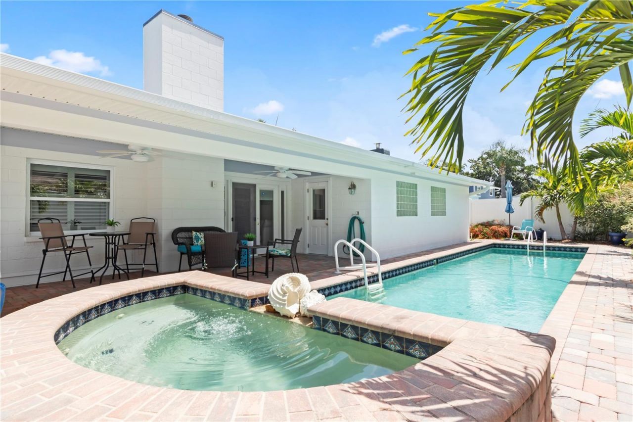 12352 83rd Avenue, Seminole, FL 33772 Photo