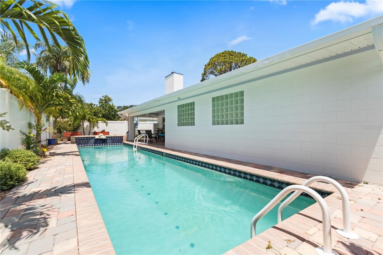 12352 83rd Avenue, Seminole, FL 33772 Photo