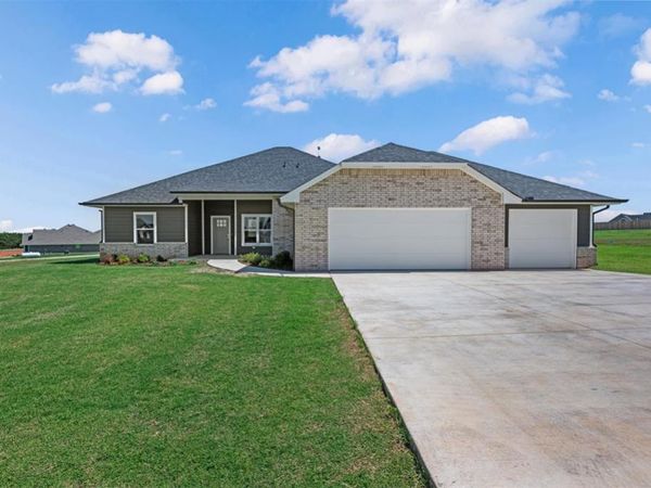 600 Still Meadows, Guthrie, OK 73044