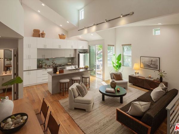 1803 16th Street, Unit B, Santa Monica, CA 90404