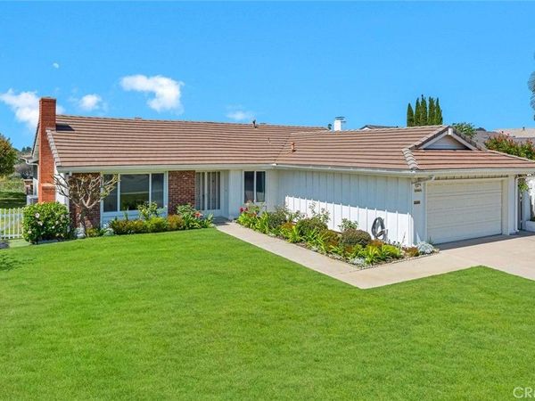29481 Vista Plaza, Laguna Niguel, CA 92677