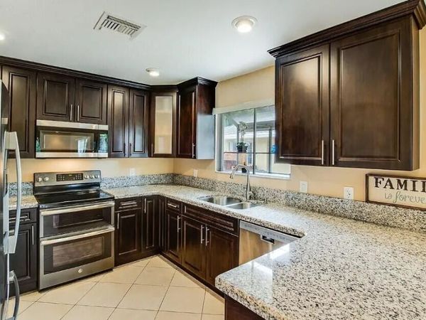 1251 Rowayton Circle, Wellington, FL 33414