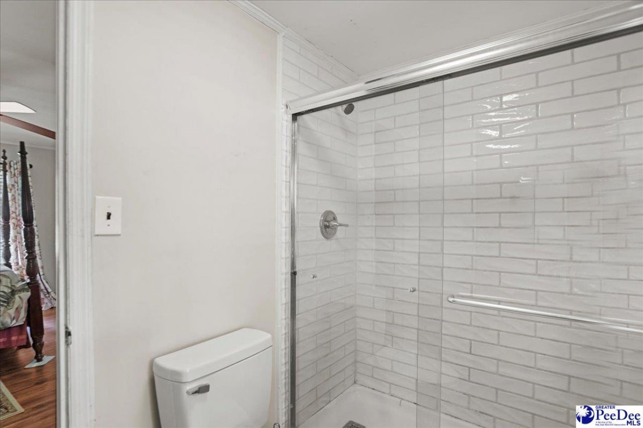 307 Hyland Lane Photo 19