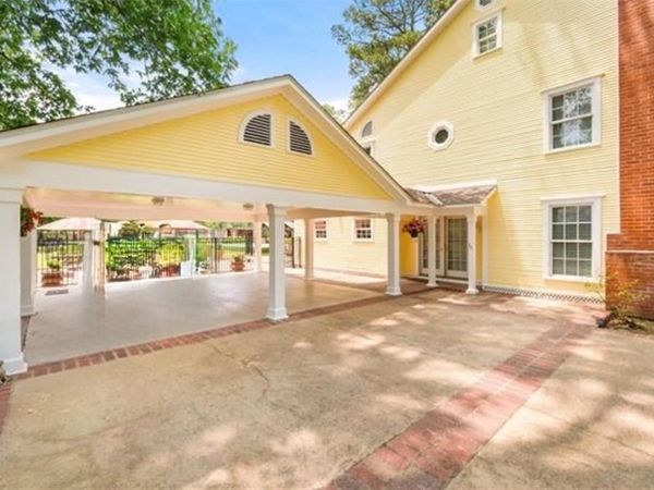 4513 WOODLAWN Drive , Ball, LA 71405