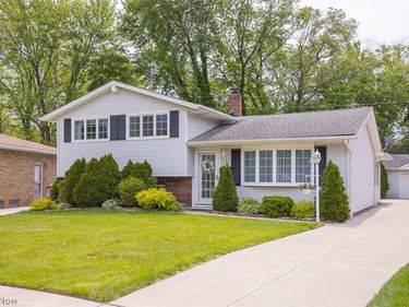 361 Skyview Road, Cleveland, OH 44109