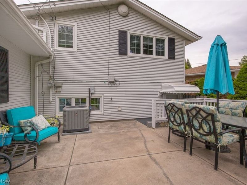 361 Skyview Road , Cleveland, OH 44109 Photo 34
