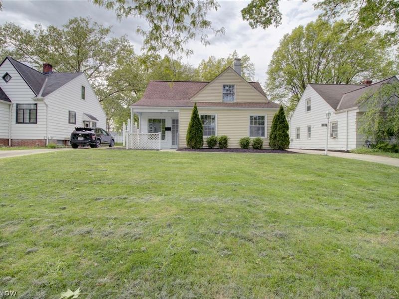 6836 Beresford Avenue, Parma Heights, OH 44130 Photo 1