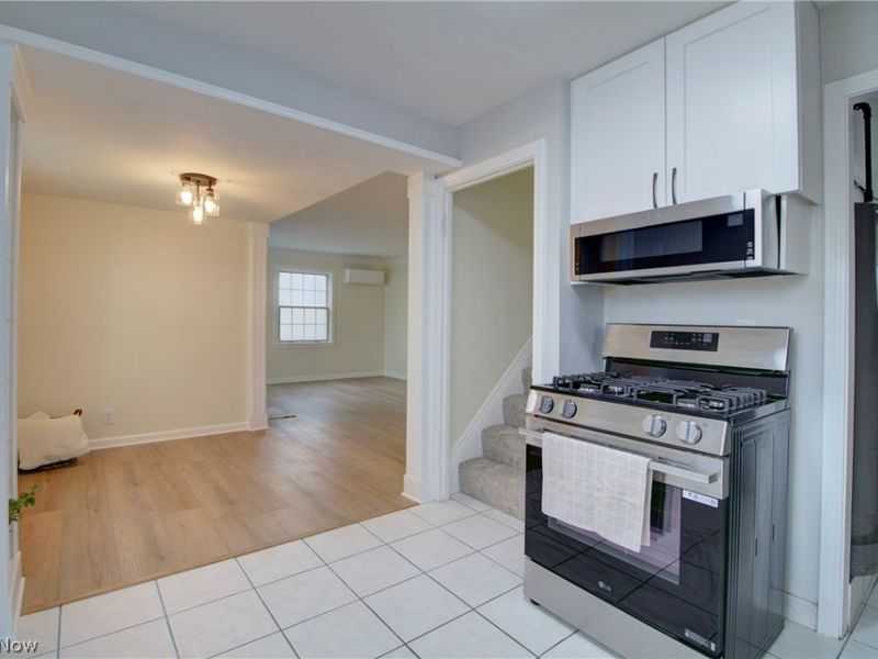 6836 Beresford Avenue, Parma Heights, OH 44130 Photo 13