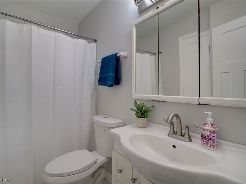 6836 Beresford Avenue, Parma Heights, OH 44130 Photo 23