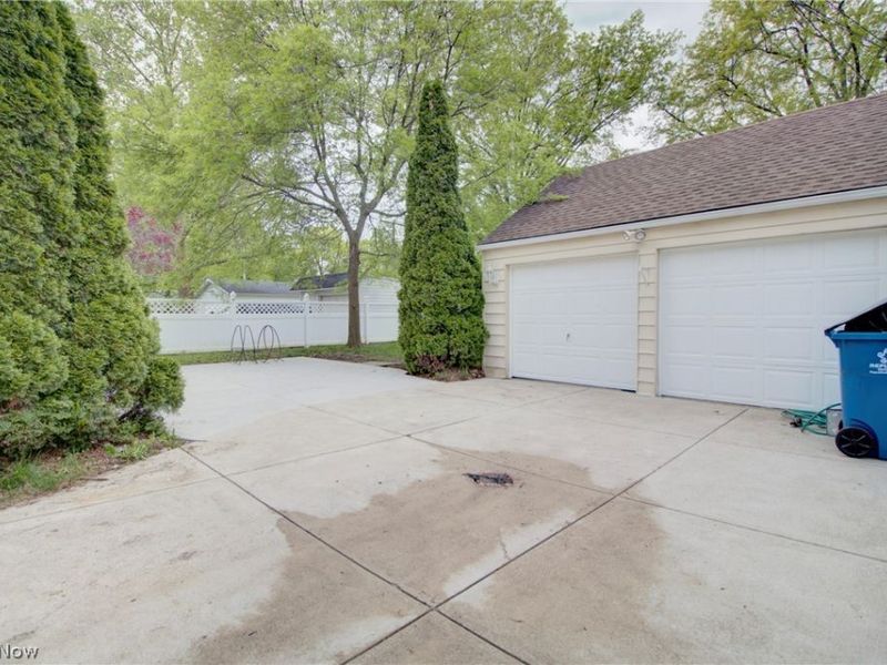 6836 Beresford Avenue, Parma Heights, OH 44130 Photo 30
