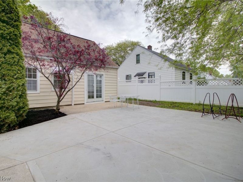 6836 Beresford Avenue, Parma Heights, OH 44130 Photo 32