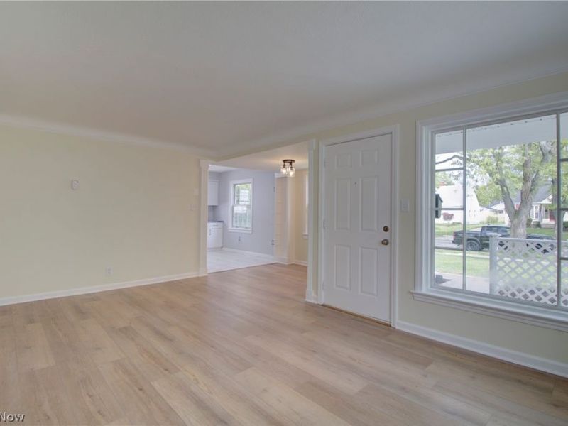 6836 Beresford Avenue, Parma Heights, OH 44130 Photo 6