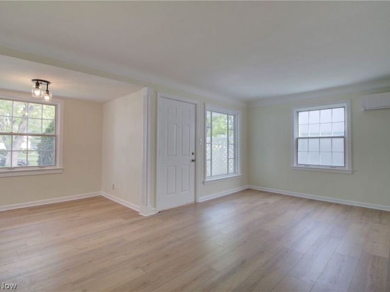 6836 Beresford Avenue, Parma Heights, OH 44130 Photo 8