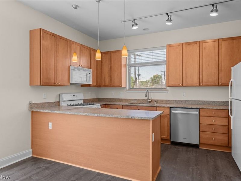 12581 Larchmere Boulevard, Cleveland, OH 44120 Photo 18