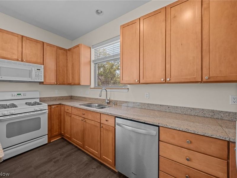 12581 Larchmere Boulevard, Cleveland, OH 44120 Photo 19