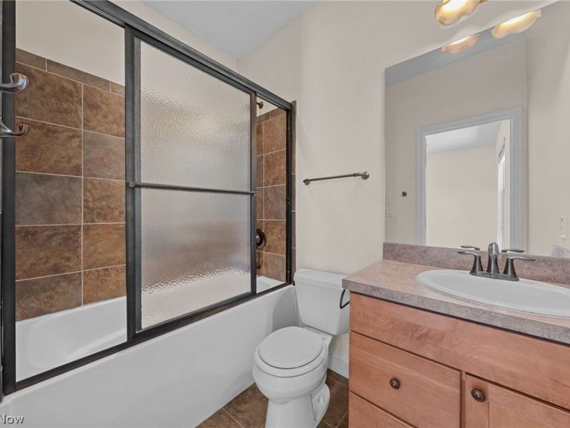 12581 Larchmere Boulevard, Cleveland, OH 44120 Photo 27