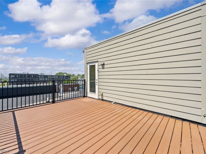 12581 Larchmere Boulevard, Cleveland, OH 44120 Photo 35