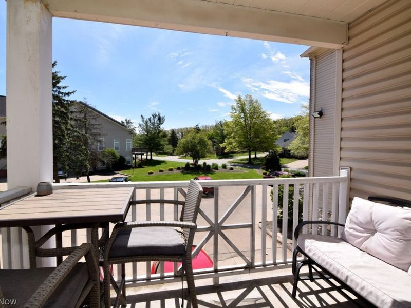 864 Tollis , Broadview Heights, OH 44147 Photo 3