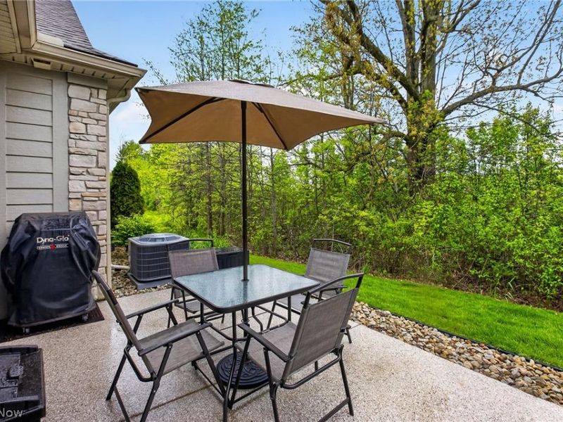 9264 Sharrott Road , Unit 804, Poland, OH 44514 Photo 26