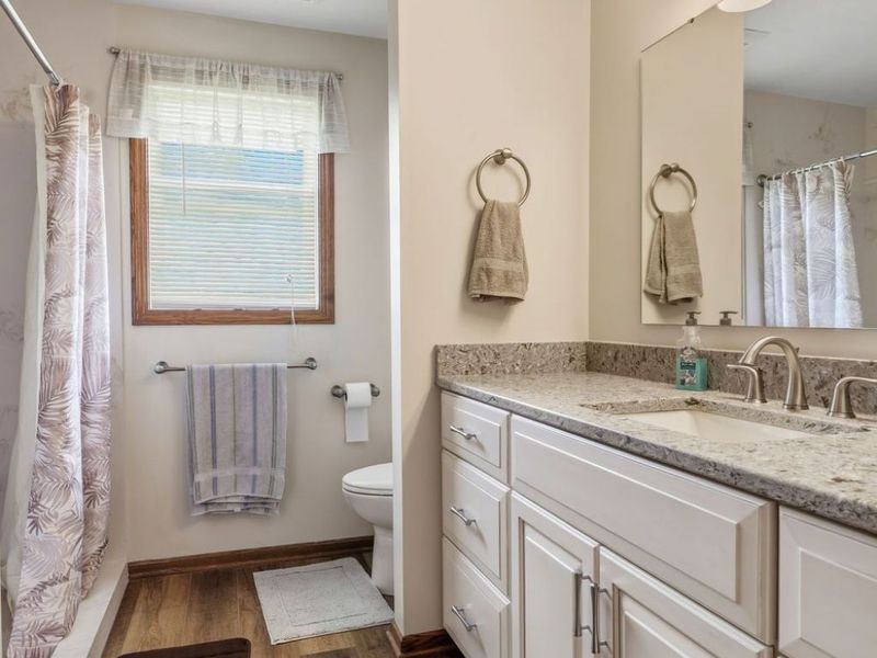 3763 Oakridge Drive NE, Louisville, OH 44641 Photo 20