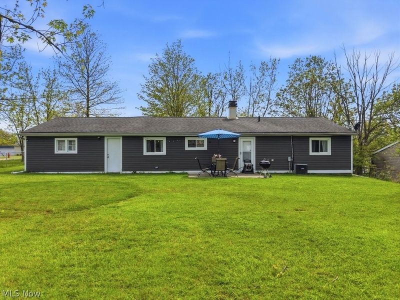 25085 Sandhurst Road , Bedford Heights, OH 44146 Photo 14