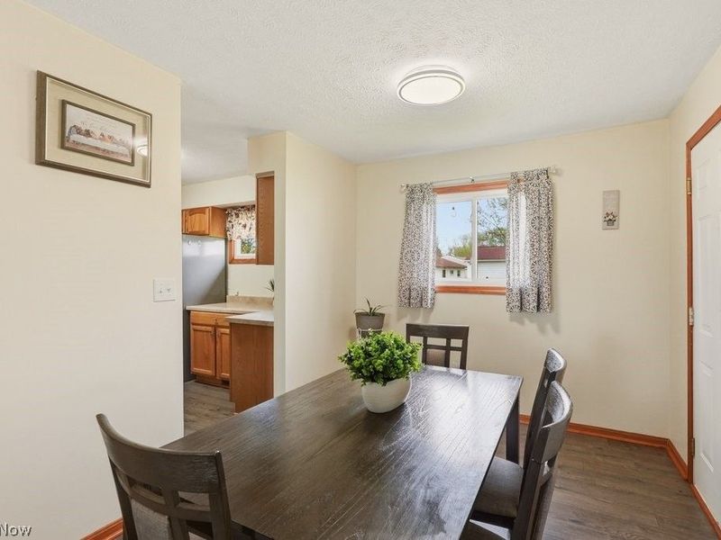 25085 Sandhurst Road , Bedford Heights, OH 44146 Photo 4