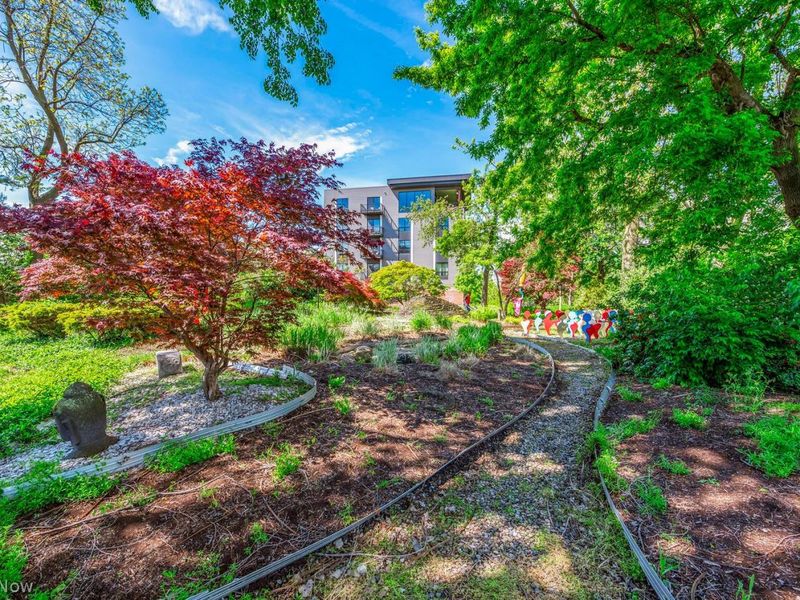 1900 Grove Court , Unit 105, Cleveland, OH 44113 Photo 42