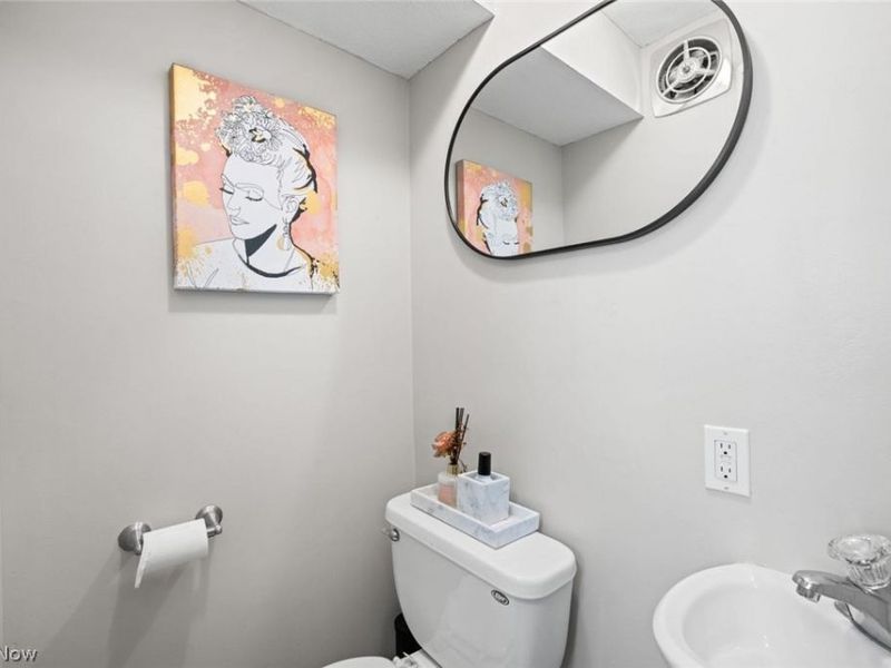 1248 W Clifton Boulevard , Lakewood, OH 44107 Photo 30
