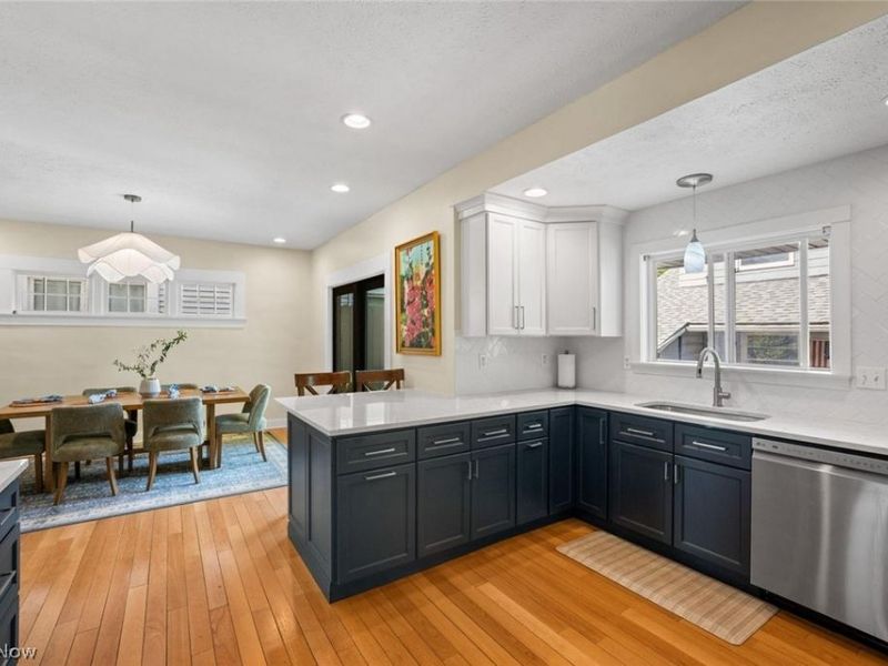 1248 W Clifton Boulevard , Lakewood, OH 44107 Photo 8