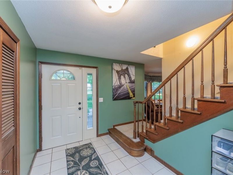 48260 Tina Lane , Amherst, OH 44001 Photo 10