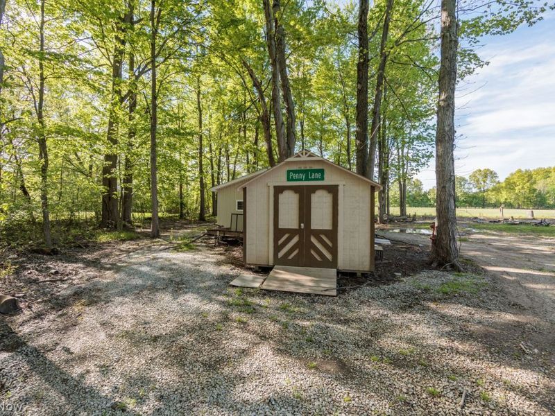48260 Tina Lane , Amherst, OH 44001 Photo 5