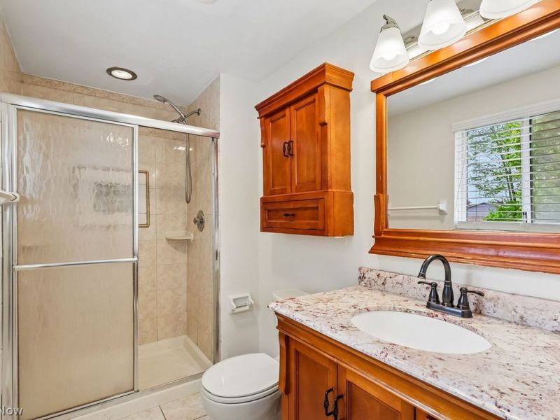 31660 Sedgefield Oval , Solon, OH 44139 Photo 21