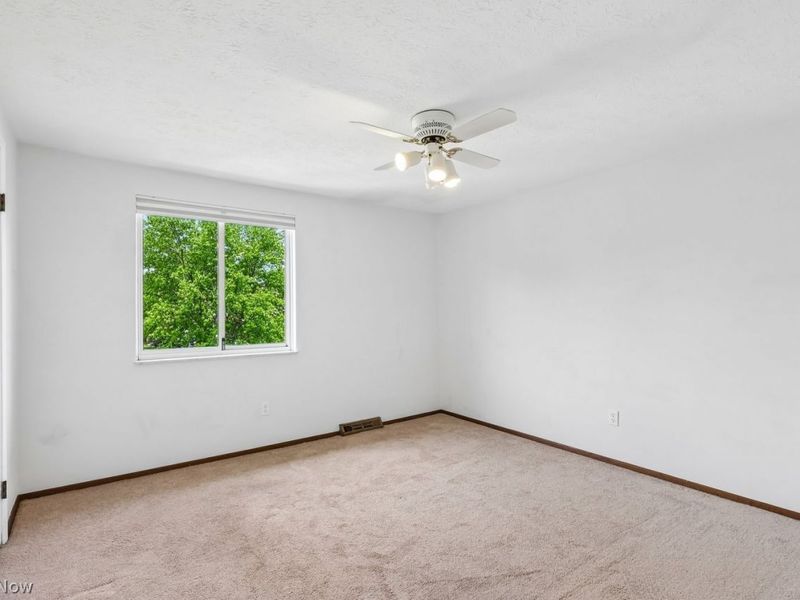 31660 Sedgefield Oval , Solon, OH 44139 Photo 26