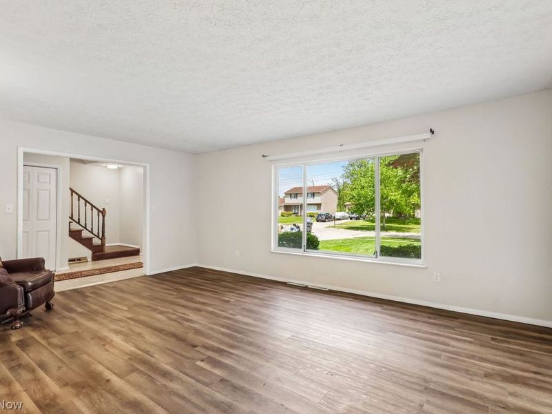 31660 Sedgefield Oval , Solon, OH 44139 Photo 6