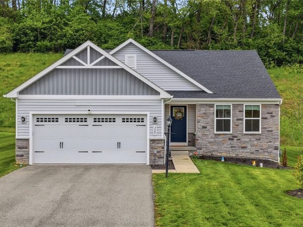 329 Nelson Dr, Monroeville, PA 15146