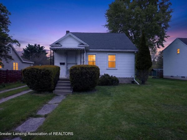 501 High Street, Williamston, MI 48895