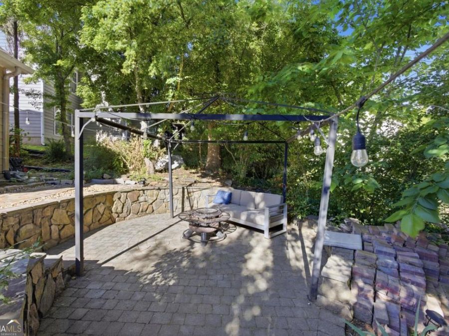 Property Image 38