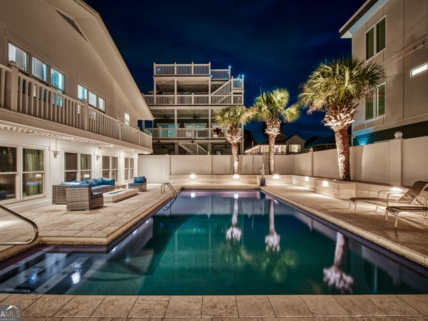 4 13th Lane, Tybee Island, GA 31328