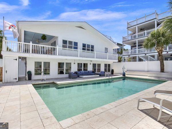 4 13th Lane, Tybee Island, GA 31328