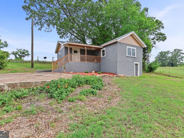 6033 Whitesville Road, West Point, GA 31833
