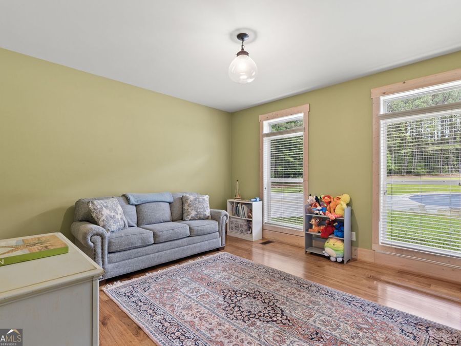 Property Image 38