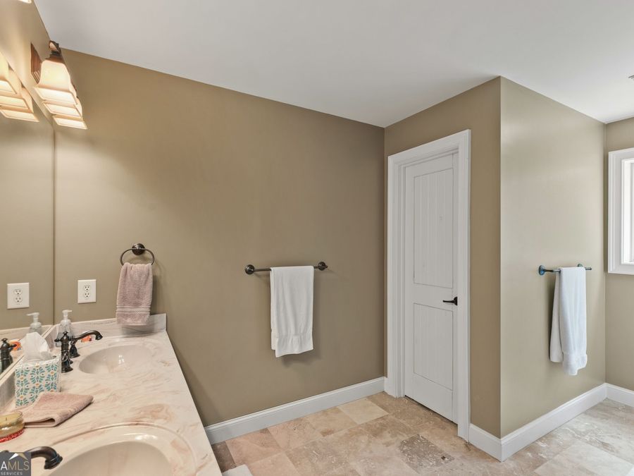 Property Image 68